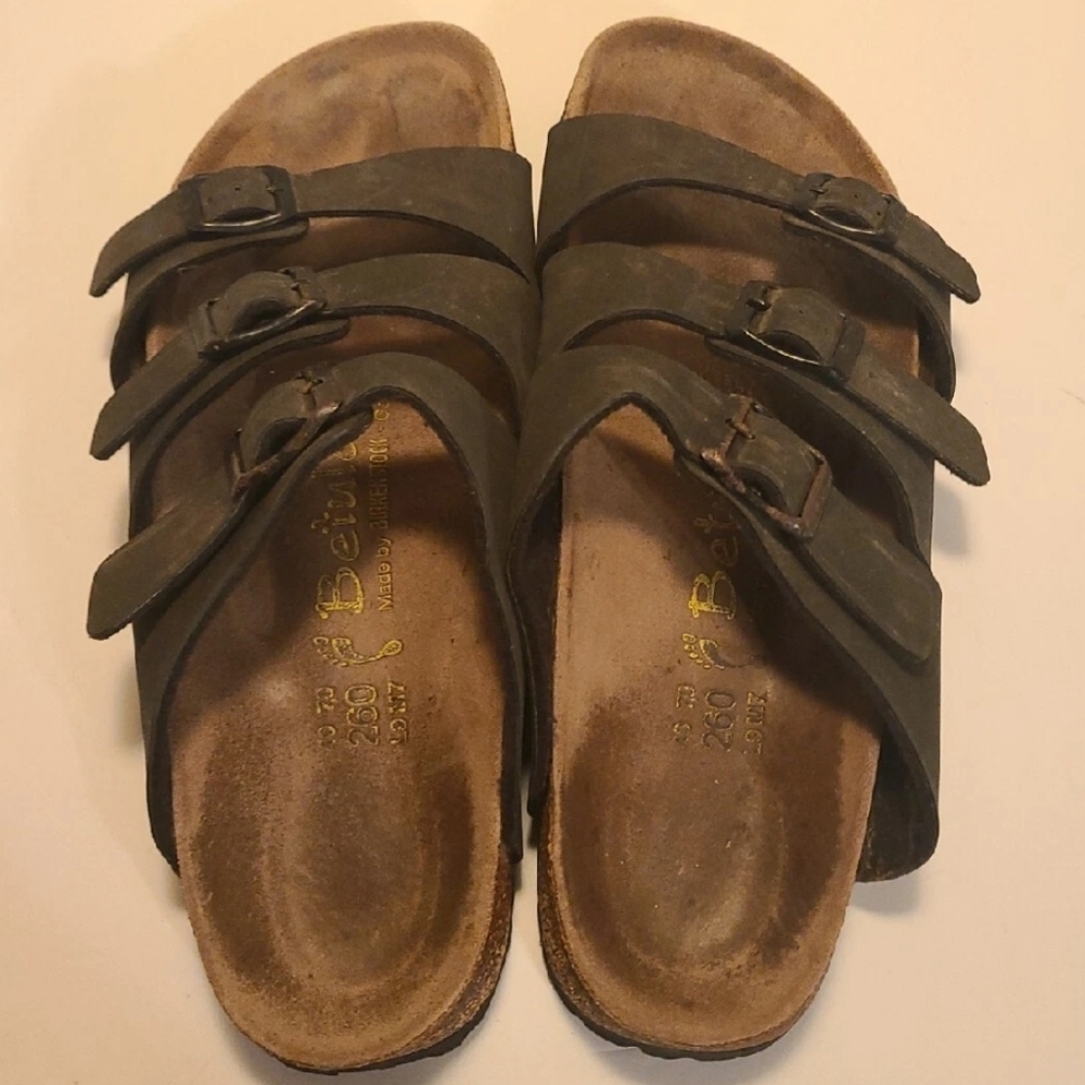 BETULA BIRKENSTOCK TRIPLE 3-STRAP SANDAL 9 US 40 EU BROWN FAUX + LEATHER BUCKLES - Picture 1 of 16